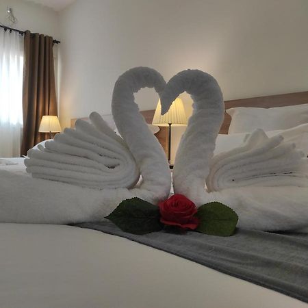 Downtown Hotel อันตานานารีโว ภายนอก รูปภาพ